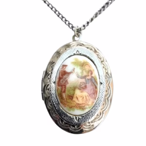 Victorian classic romantic aesthetics